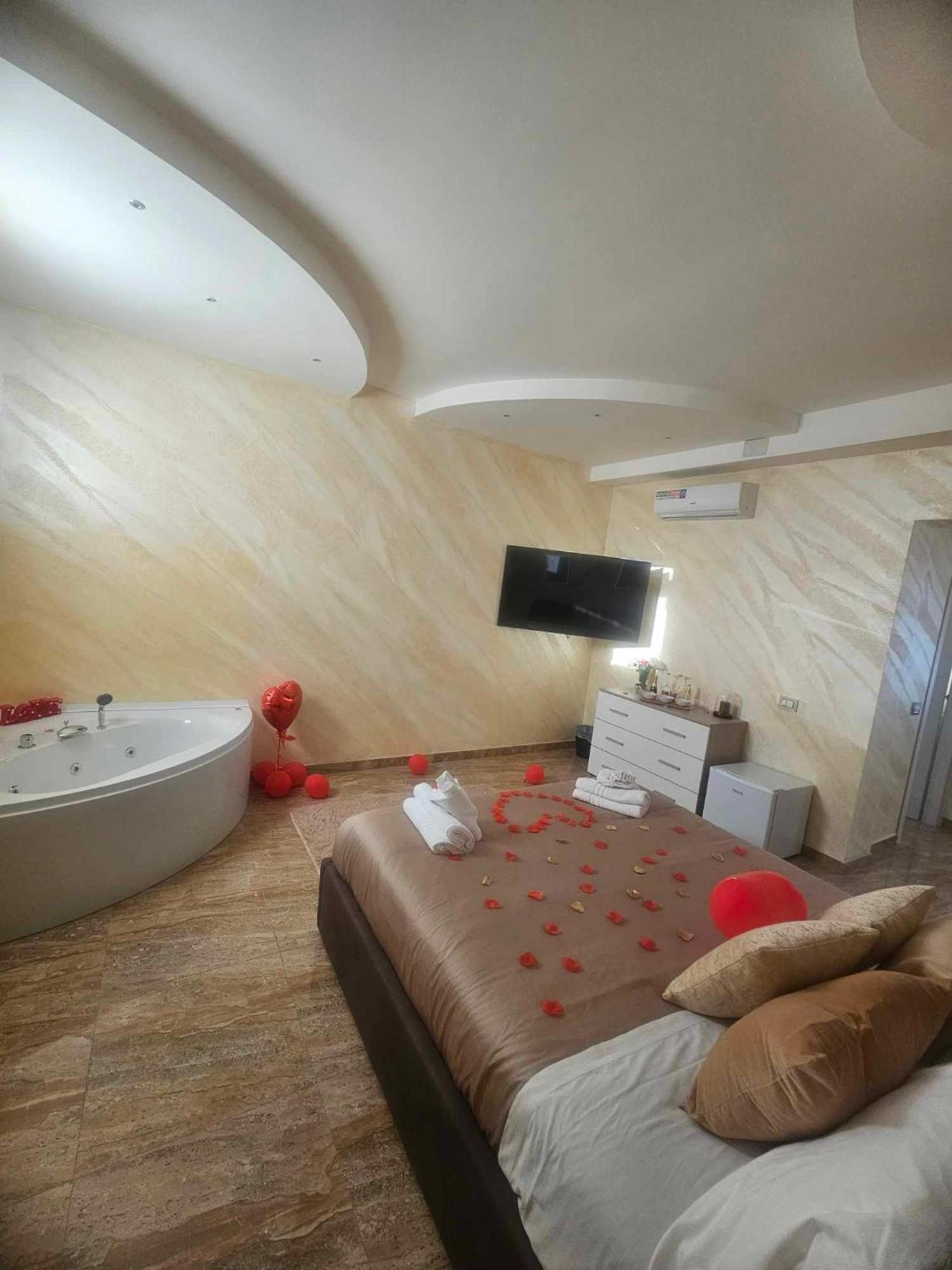 Golden House Sicily Hotel Катания Екстериор снимка